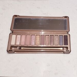 Urban Decay Naked 3 Eyeshadow Palette